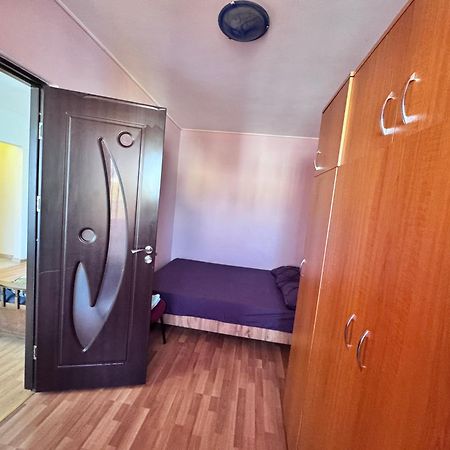 Cozy Apartments Bacău Eksteriør bilde
